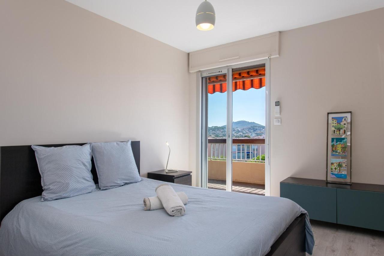 Le Cadet - Vue Panoramique Ville Et Baie De Sanary Sur Mer, Parking & Terrasse - 2 A 4 Pers Eksteriør bilde